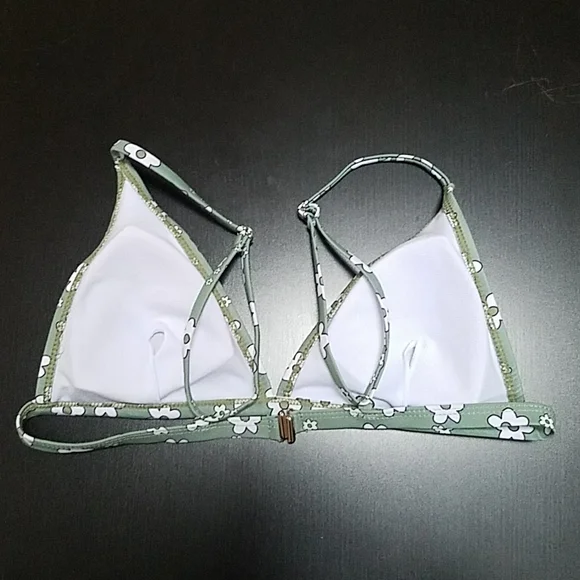 SHEIN Woman's 2- piece Swimsuit, size S - Picture 3 of 5